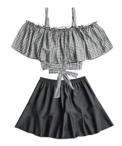 水着　オフショルダー　チェック