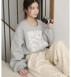 本日限定価格！moi tytto レース切替POスウェット