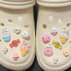 うさぎスイーツ　お菓子　クロックスジビッツ　デコパーツ　プラパーツのサムネイル