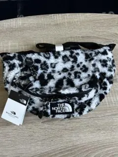 新品！ノースフェイス　ボディバッグレオパード柄