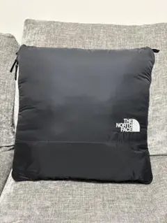 THE NORTH FACE リバーシブルクッション