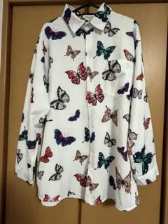 蝶柄 長袖シャツ ホワイト