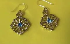 ト*ロ様 k18金と購入したチェーンがメッキだった磁石に反応しない　樹脂ピアスに