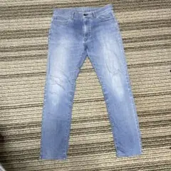 ライトブルースリムフィットデニム