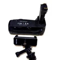 フィルムカメラ]Canon EOS3とカメラグリップBP-E1 - メルカリ
