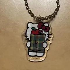 【非売品】ハローキティ×マクミラン/ イセタン　アクリルチャーム