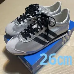未使用アディダス　カントリーOG シルバー　26㎝