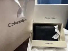 Calvin Klein 二つ折り財布 コインポケット付