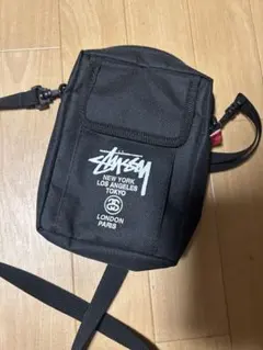 Stussy ブラック ショルダーバッグ