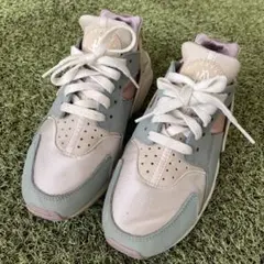 ナイキ　エア　ハラチ