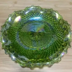 緑色カットガラス皿