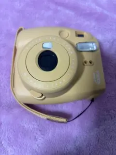 (ジャンク品 )FUJIFILM instax mini 8+イエロー 本体