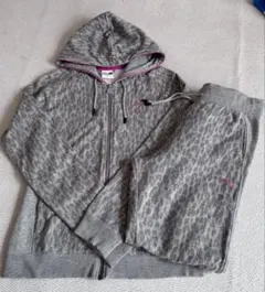 PUMAセットアップ　ヒョウ柄　レディース