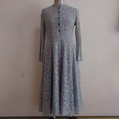 美品ドレス！ 結婚式や２次会におすすめ グレーのレース長袖ワンピース