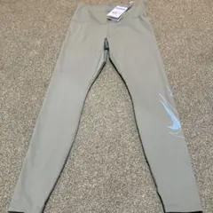 新品　NIKE レディース　ストレッチレギンスパンツ　ランニング　ヨガ