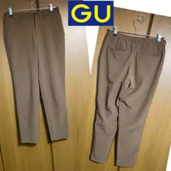 GU キャメルパンツ