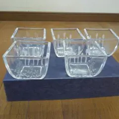 レトロ　　ガラスの食器　夏涼やか　　野の花　と　つくし模様　5個セット