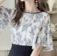 新品　GRL 花柄プリーツバックリボンフレアスリーブブラウス