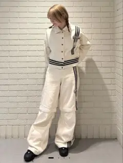 adidas アイボリー デニム2-IN-1トラックトップ