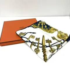 【美品】エルメス　カレ90　スカーフ　Les Cles　鍵シルク　ネイビー（K）