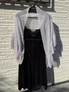 ブラックベルベットドレスとカーディガンセット