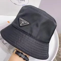 PRADA プラダ　バケットハット ノベルティタグ付き　ノベルティ ブラック