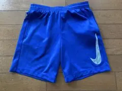 Nike 青 ハーフパンツ　140cm