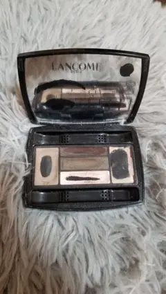 Item thumbnail for item f37308bd-b90c-4a8f-a7fa-9d409ad559b9