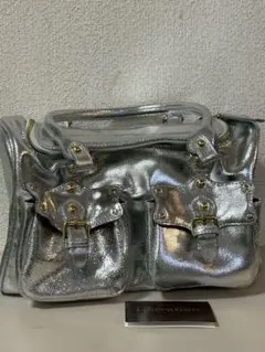 メタリックシルバー本革ショルダーバッグ