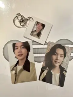 【SUGA】BTS Weverse予約購入限定特典フォトカードAB＋キーホルダー