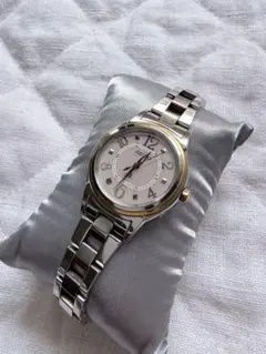 ジャンク★SEIKO LUKIA ソーラー電波時計 レディース腕時計のサムネイル