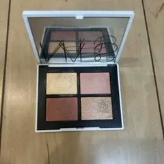 NARS ライトリフレクティング　クワッドアイシャドーのサムネイル