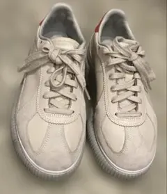 オニツカタイガー（Onitsuka Tiger）厚底スニーカーDELECITY