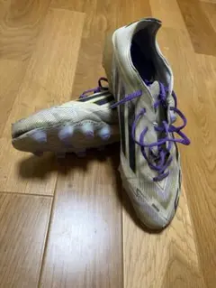 adidas F50 サッカースパイク