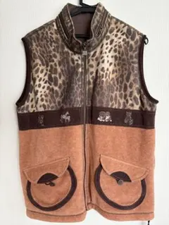 伊太利屋/ヒョウ柄刺繍ベスト