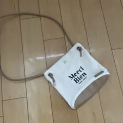 ポンポネット  ショルダーバッグのサムネイル