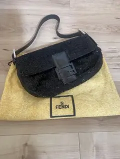 FENDI ビーズ ショルダーバッグ ブラック