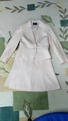 NEWYORKER　セレモニースーツ　11号サイズ