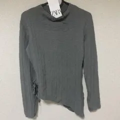 未使用　ZARA グレー ハイネック Tシャツ M
