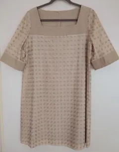 未使用　SCAPA 総刺繍　42 ベージュ　ワンピース　ジャガード　パッチワーク 未使用 SCAPA 総刺繍 42 ベージュ ワンピース ジャガード パッチワーク