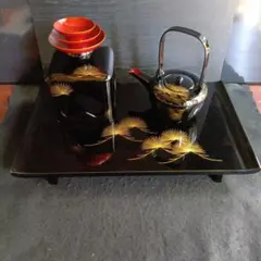 送料込特選会津塗 本漆天然木加工 高級御屠蘇器セット黒 市場価格30000 