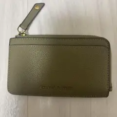CHARLES & KEITH オリーブグリーン カードケース