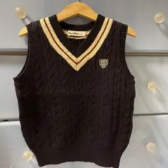 美品familiarファミリア編み地の素敵なニットベスト120・お受験・冠婚葬祭