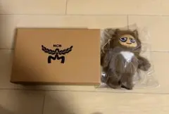 MCM THEオリバーな犬 コラボ チャーム - メルカリ