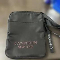 Calvin Klein ブラック ショルダーバッグ美品