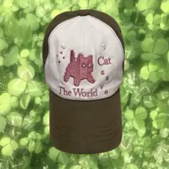 Cat Save The World 猫刺繍 ベースボールキャップ カーキ