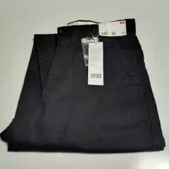 ユニクロU　ワイドフィットチノ　黒