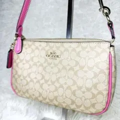 希少カラー 美品 COACH シグネチャー アクセサリーポーチ ハンドバッグ