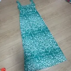 BCBG MAXAZRIA ノースリーブマキシワンピースのサムネイル