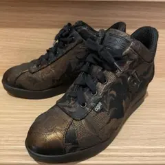 Item thumbnail for item afa52d2d-fbe4-4443-a44a-d448b98c617b